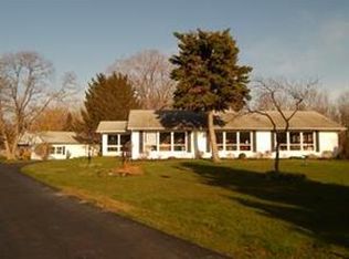 12808 Cayuga Dr, Irving, NY 14081