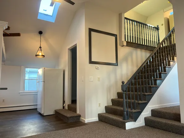 25 Pond St #2, Beverly, MA 01915