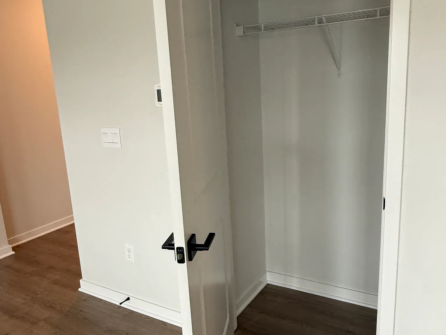 3 bed, 1635 sqft, $2,400 — Photo 3