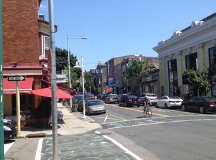 162 Grape St, Philadelphia, PA 19127