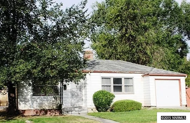 995 Melba Dr photo 1