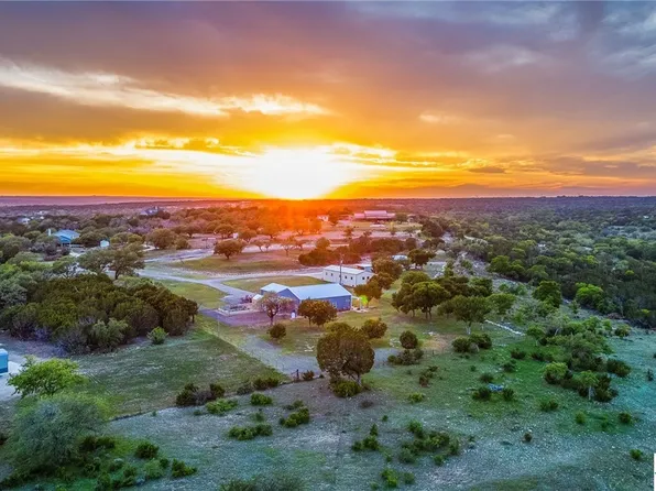 351 Buck Hill Cv, Killeen, TX 76549