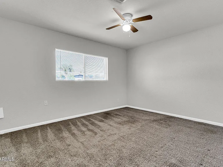 449 E Harmony Ave — Photo 18