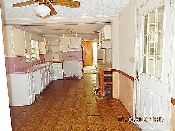 628 W Old Camden Rd_100