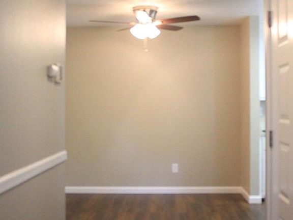 5th image of 112 Luna Grande Cir Unit 33