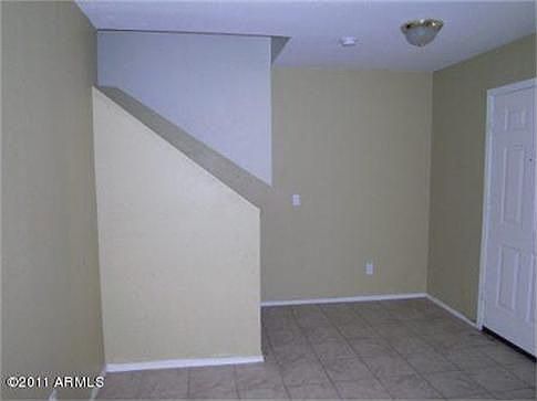 4th image of 3091 W Santa Cruz Ave