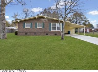 1441 Gairloch Dr, Fayetteville, NC 28304
