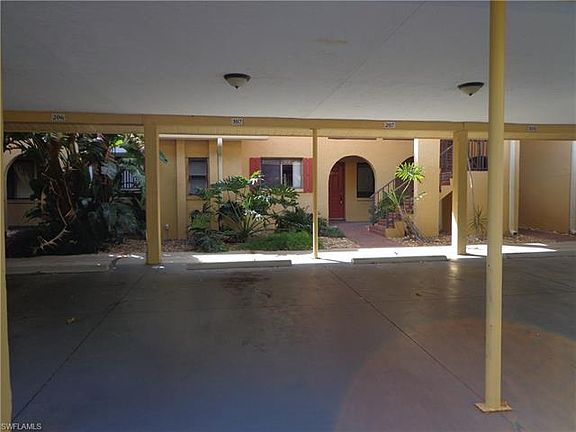 2nd image of 9895 Citadel Ln Unit 107