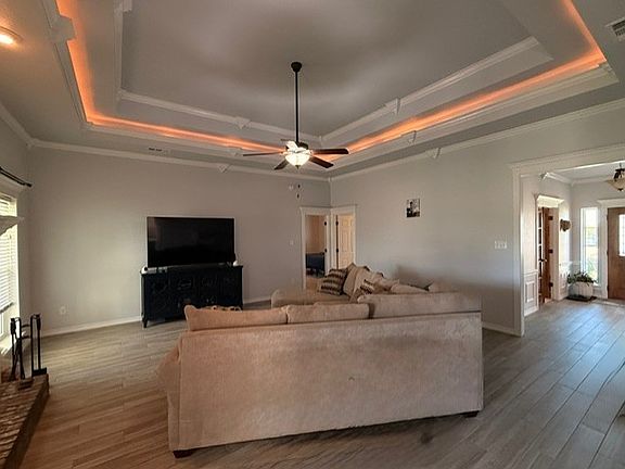 4th image of 113 Coleton Dr