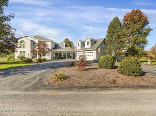 1069 Skunk Hollow Rd, Mifflinburg, PA 17844