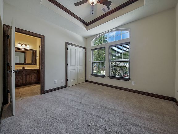 5th image of 1928 Rollingwood Dr