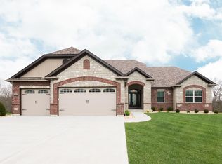 219 Crimson Way, Troy, MO 63379