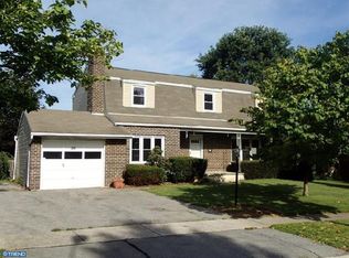 26 Dorchester Dr, Reading, PA 19610