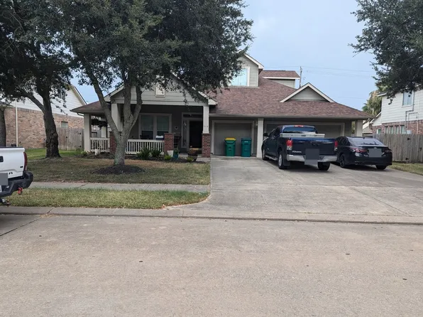 918 Mystic Village Ln, Seabrook, TX 77586