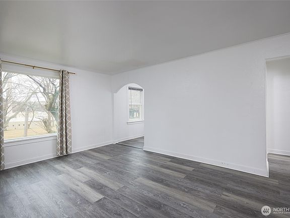 2nd image of 103 S E Main, 806 & 808 E Main Street #806