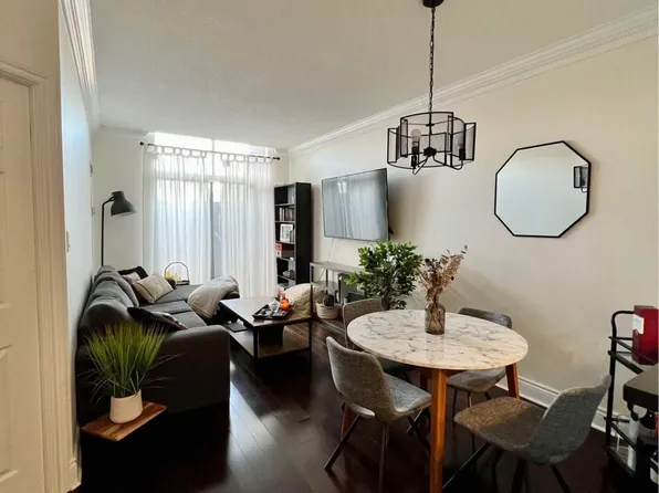 1700 Eglinton Ave E #102, Toronto, ON M4A 2X4