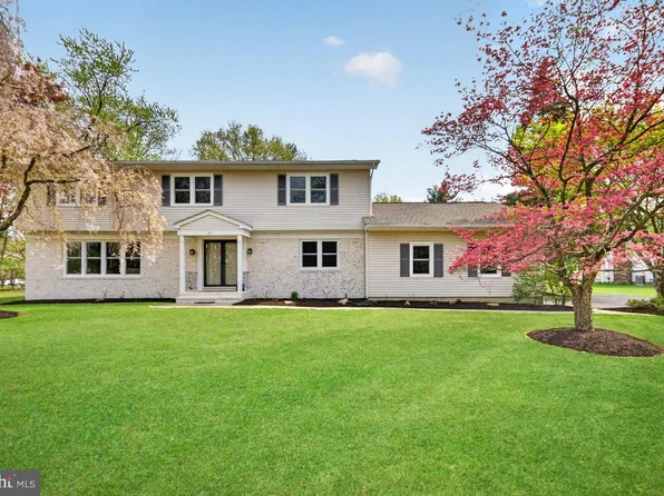 25 Park Hill Ter, Princeton Junction, NJ 08550
