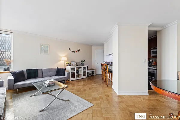 Rented by TNG Nassimi Realty | media 8