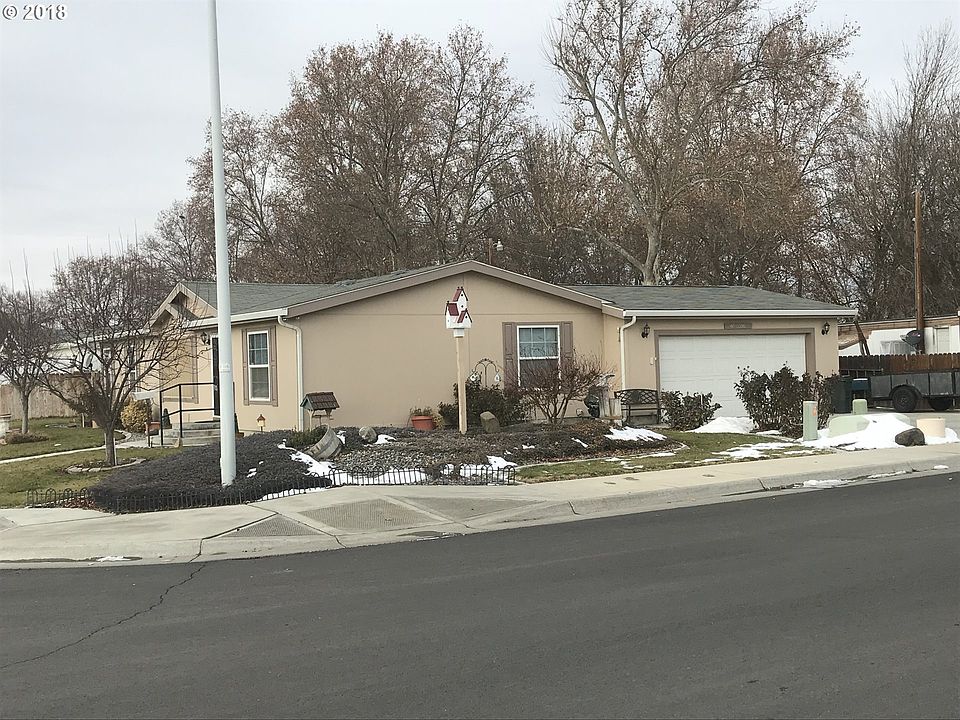 2nd image of 1003 SW Joshua Dr