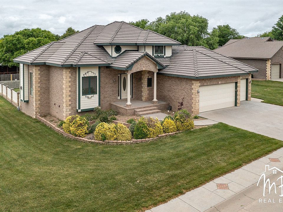 1st image of 1601 Remington Pl