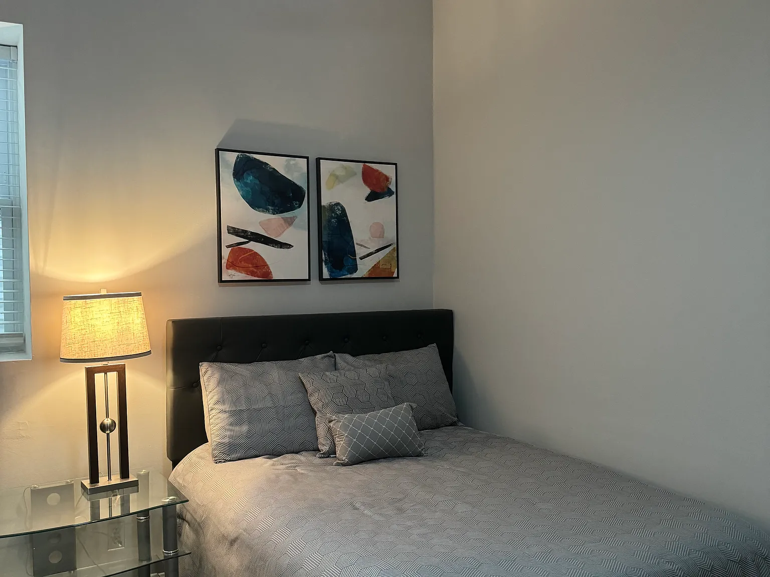 2311 Rockland Ave — Photo 3