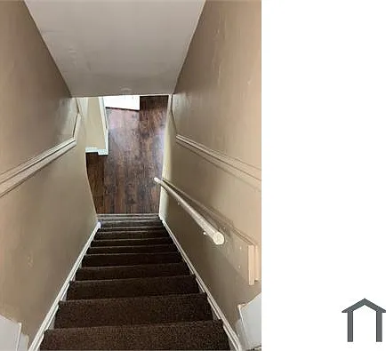 1703 Oakdale Ave — Photo 2
