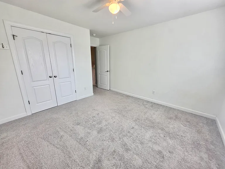 3518 Stockton Dr — Photo 33