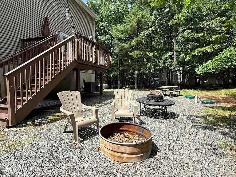 176 Gunstock Ln — Photo 47