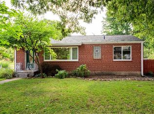1102 E Linden Ave, Saint Louis, MO 63117