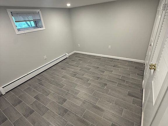 4th image of 21 Don St