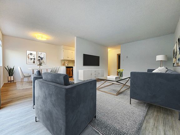 4th image of 1852 Corinth Ave #12
