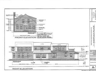 11 Shattuck Pl #A, Chatham, MA 02633