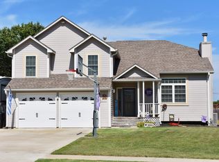 2800 SW Dukeries Rd, Topeka, KS 66614