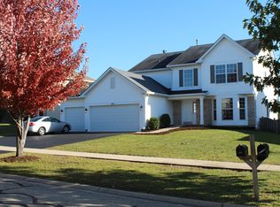 230 Christine Way, Bolingbrook, IL 60440