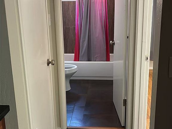 4th image of 3422 Carlson Blvd #1