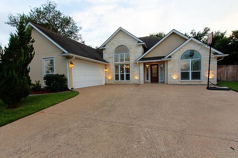 1st image of 4202 Conway Ct