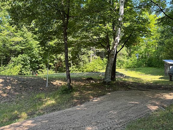 2nd image of 1703 Boulter Rd