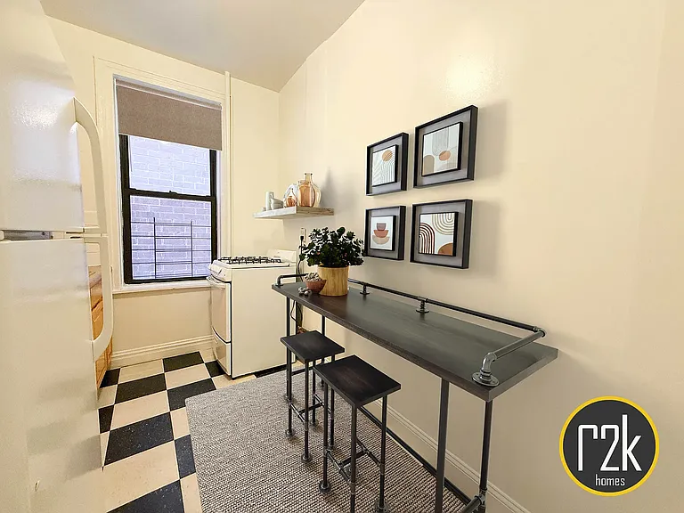 32-57 35th St #B1 — Photo 4
