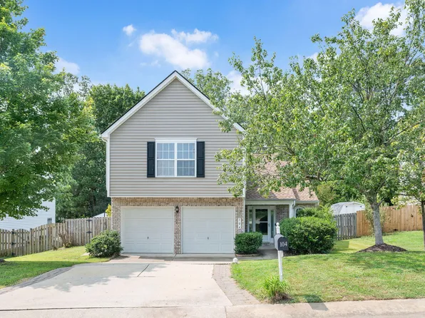 104 Trevor Ridge Dr, Holly Springs, NC 27540