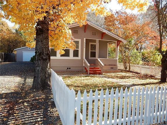 3rd image of 9590 Mendenhall Ave