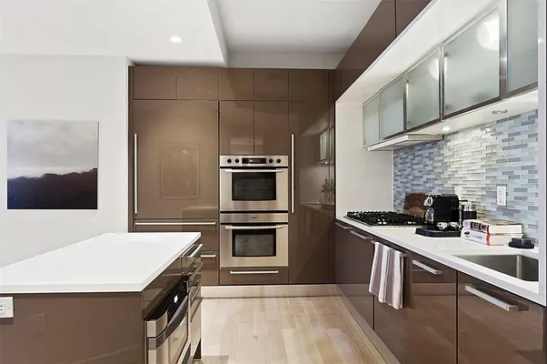 Rented by David Francis New York LLC | media 34