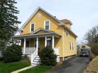 107 Francis St, Worcester, MA 01606