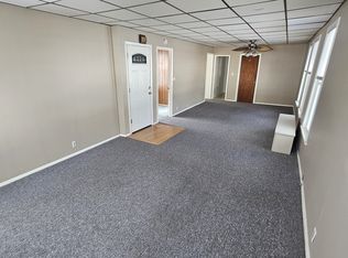 8 106th St #2, Troy, NY 12182