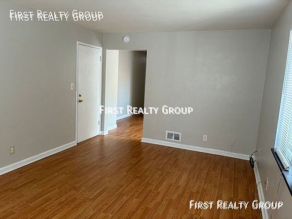 3rd image of 3129 S Smithville Rd #3