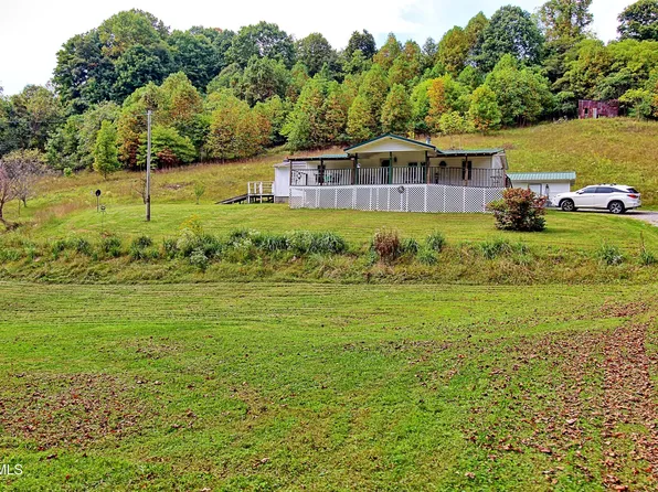 208 Observation Dr, Duffield, VA 24244