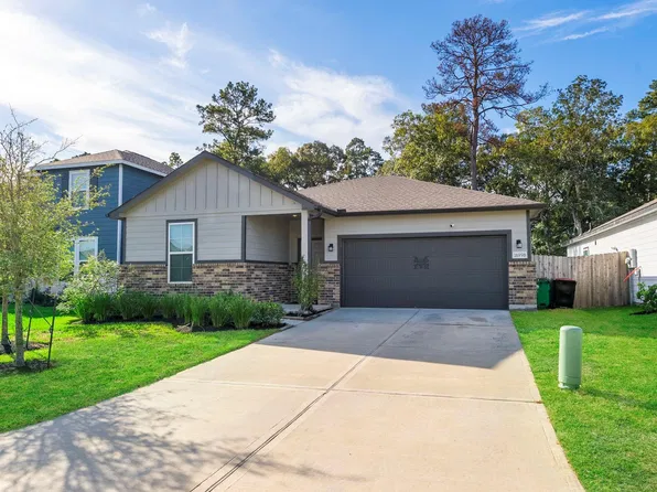 16998 Hazelnut Dr, Conroe, TX 77302