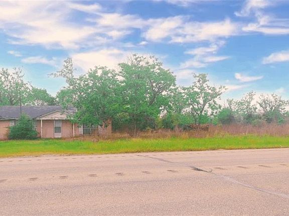 3rd image of 4783 Highway 159 E