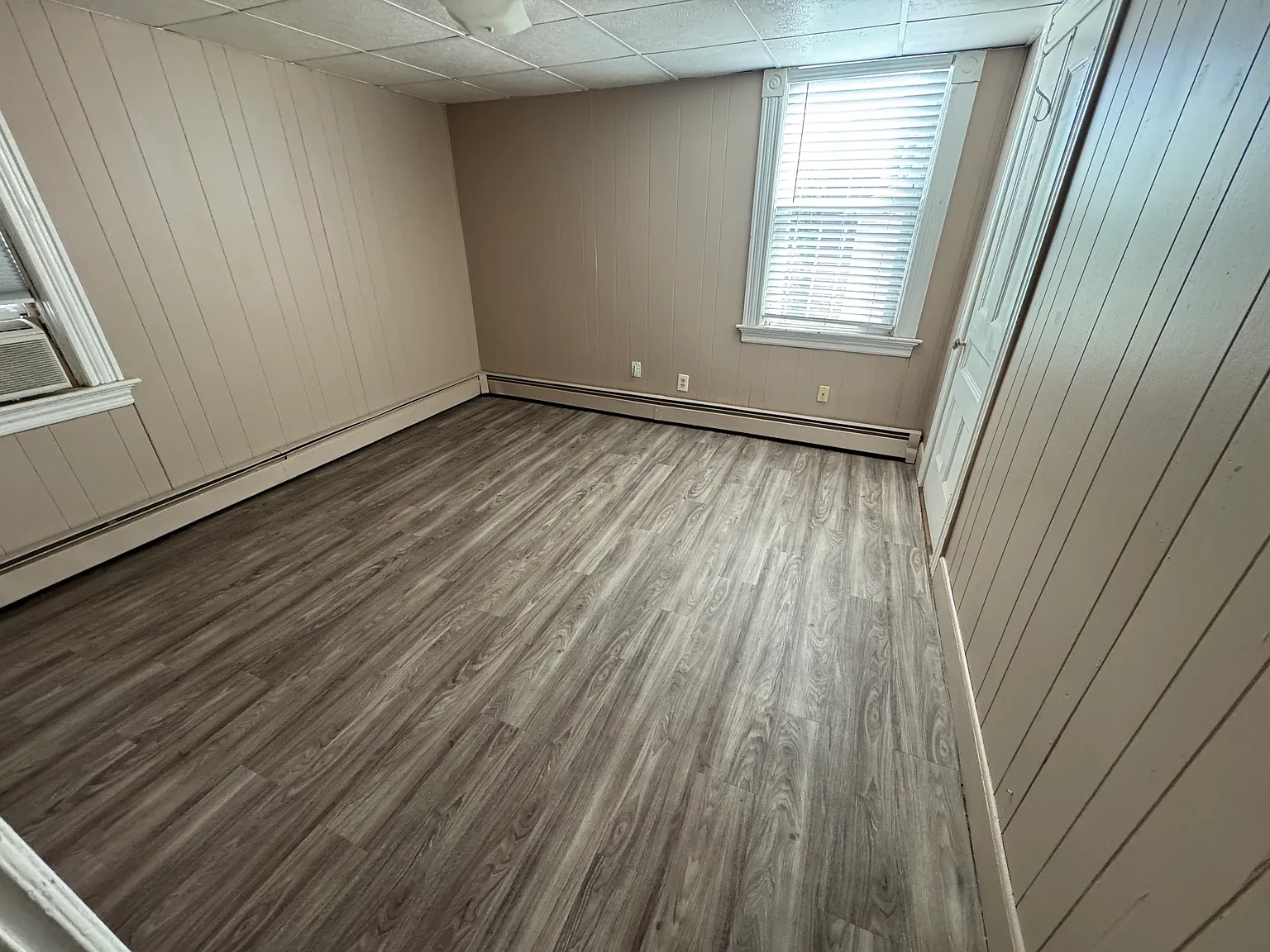 1 bed, $1,300 — Photo 1