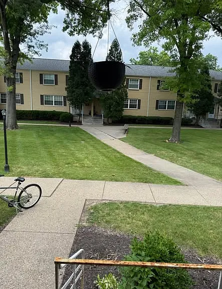 103 Raleigh Ct — Photo 1