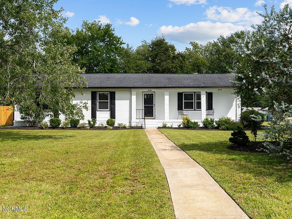 1st image of 3239 Chalmers Drive